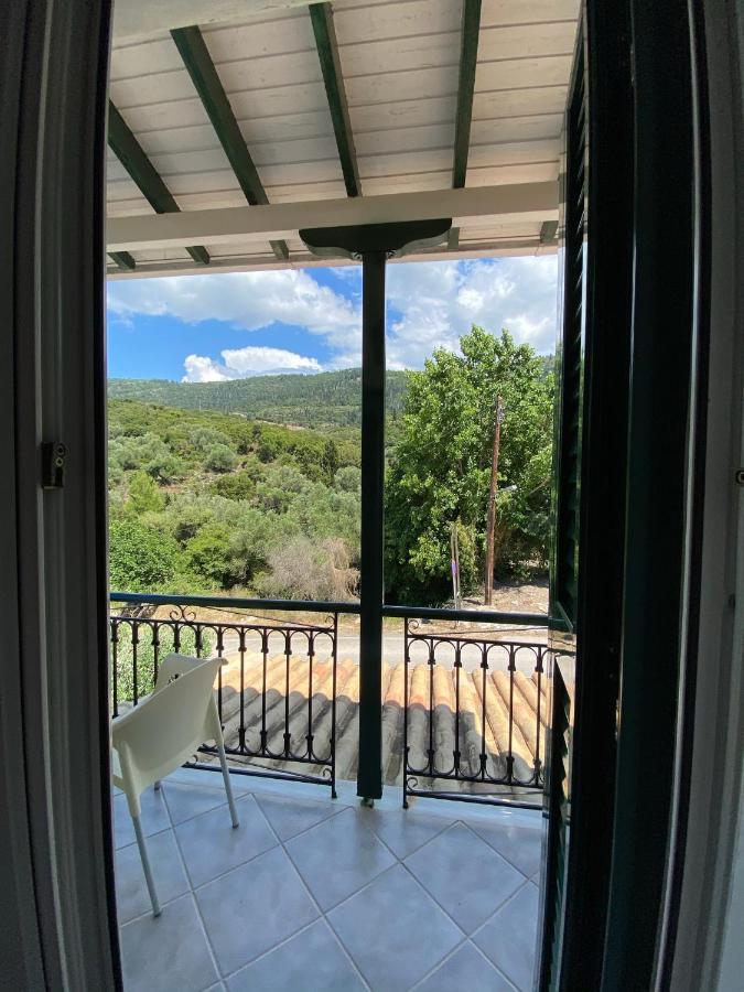 Marathes Studios Agios Nikitas Exterior photo